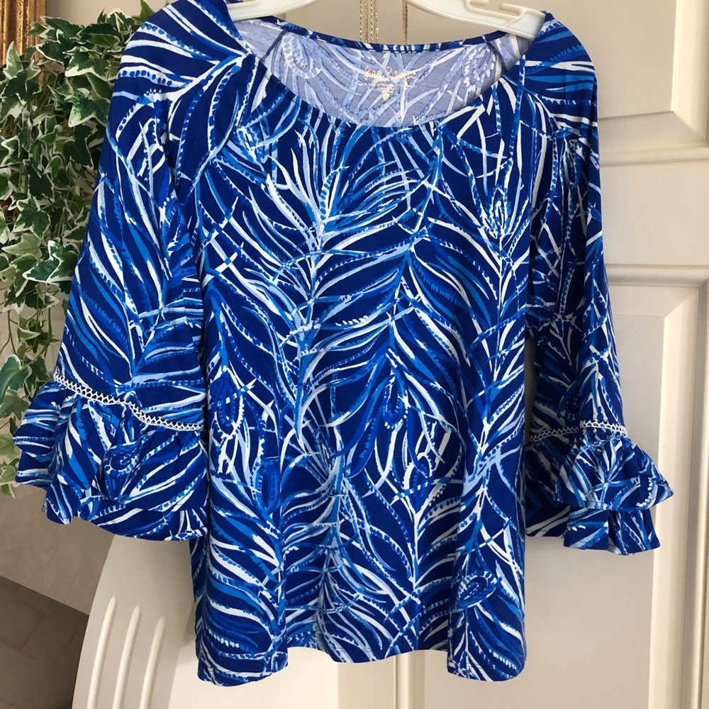 EUC Lilly Pulitzer Women's Knit Top withBell Sleeves
